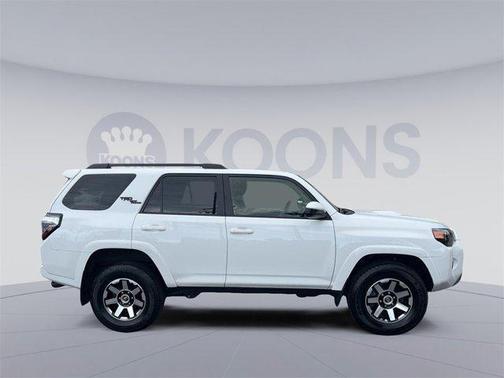 2023 Toyota 4Runner TRD Off Road
