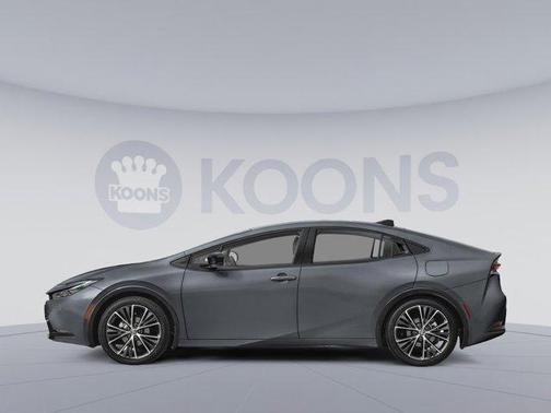 2025 Toyota Prius XLE