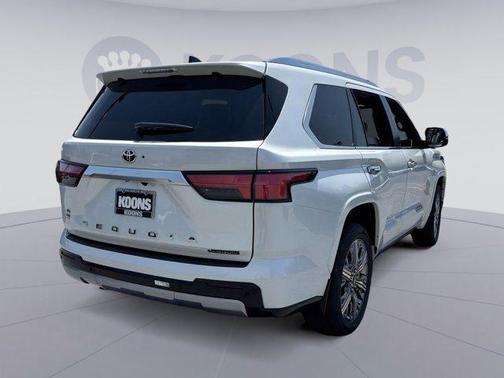 2025 Toyota Sequoia Base