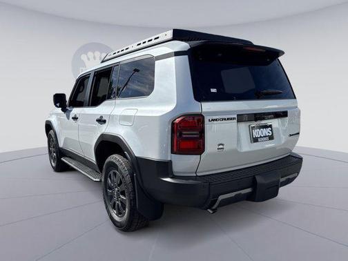 2025 Toyota Land Cruiser Base