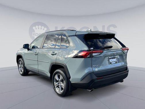 2023 Toyota RAV4 Hybrid XLE