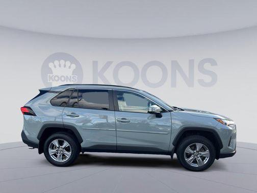 2023 Toyota RAV4 Hybrid XLE