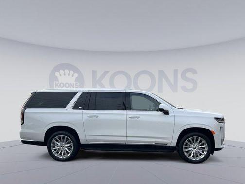 2024 Cadillac Escalade ESV Premium Luxury