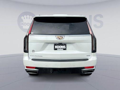 2024 Cadillac Escalade ESV Premium Luxury