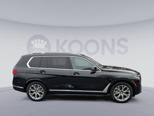 2024 BMW X7 xDrive40i