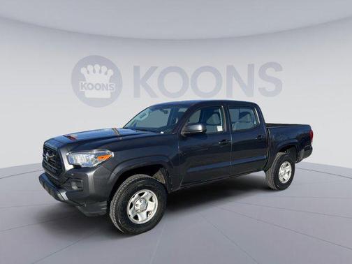 2017 Toyota Tacoma SR