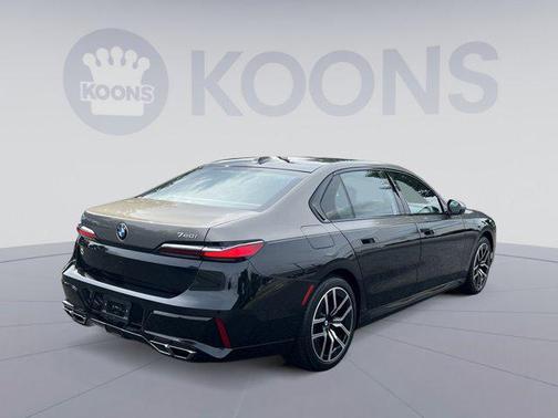 2024 BMW 760 i xDrive