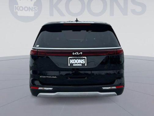 2022 Kia Carnival LXS