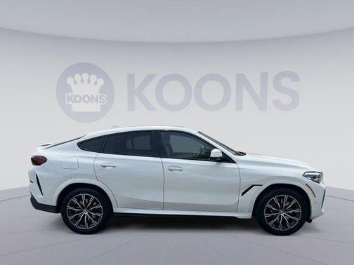 2022 BMW X6 xDrive40i