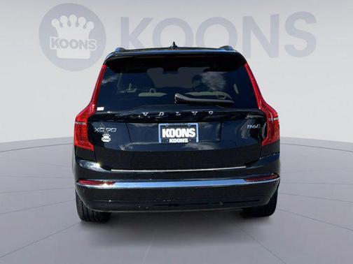 2023 Volvo XC90 B6 Plus 7-Seater