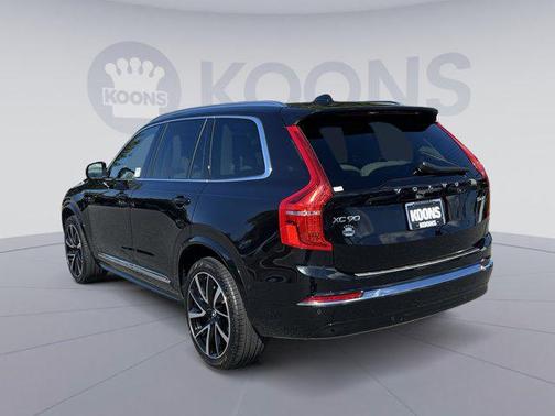 2023 Volvo XC90 B6 Plus 7-Seater