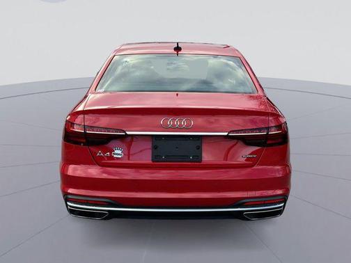 2022 Audi A4 45 S line Premium