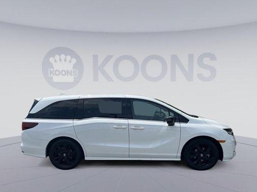 2023 Honda Odyssey Sport