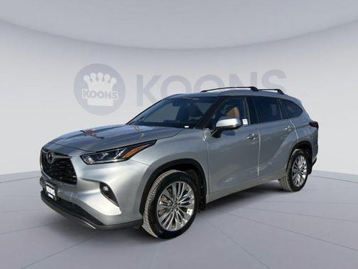 2023 Toyota Highlander Platinum