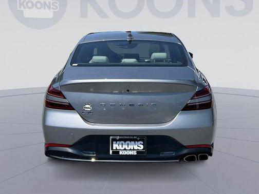 2023 Genesis G70 2.0T RWD