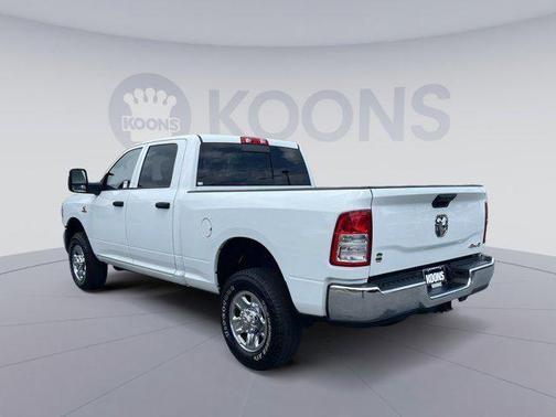 2024 RAM 2500 Tradesman Crew Cab 4x4 6'4' Box
