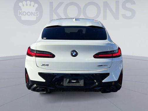 2023 BMW X4 xDrive30i