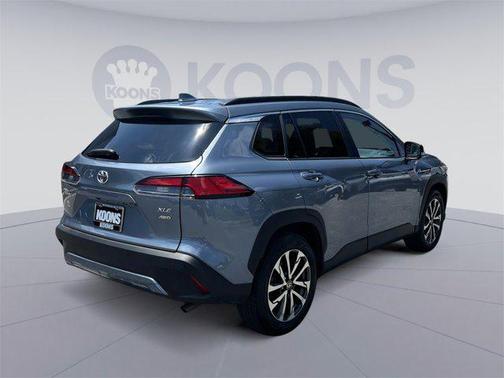 2022 Toyota Corolla Cross XLE