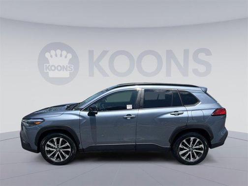 2022 Toyota Corolla Cross XLE