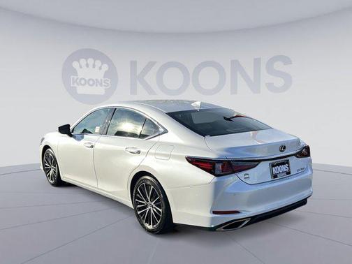 2024 Lexus ES 350 Base