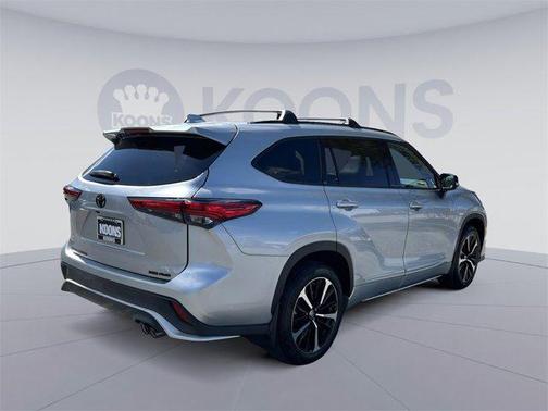 2022 Toyota Highlander XSE