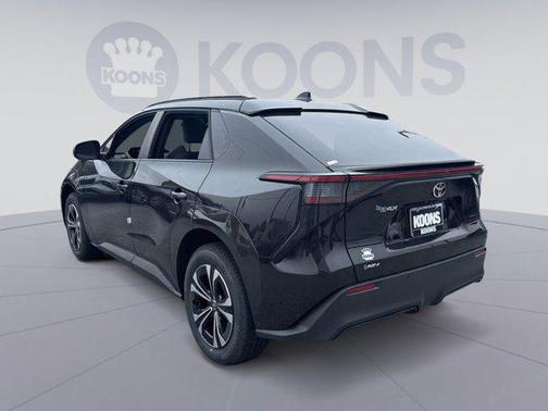 2025 Toyota bZ4X XLE