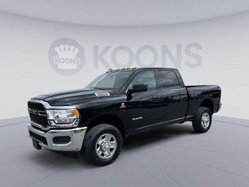 2020 RAM 2500 Tradesman Crew Cab 4X4 6'4' Box
