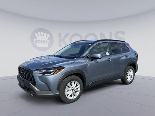 2024 Toyota Corolla Cross LE