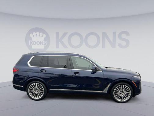 2023 BMW X7 xDrive40i