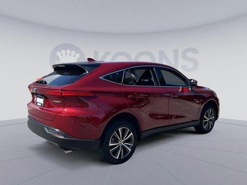 2022 Toyota Venza LE