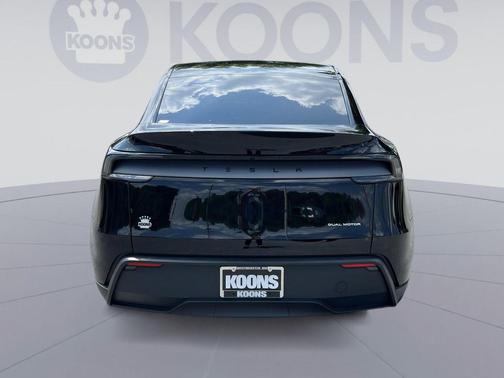 Black 2026 Tesla Model Y Long Range