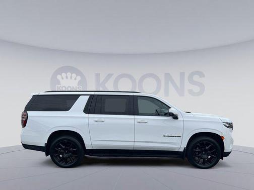 2022 Chevrolet Suburban RST