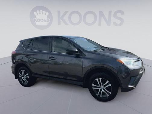 Magnetic Gray Metallic 2018 Toyota RAV4 LE