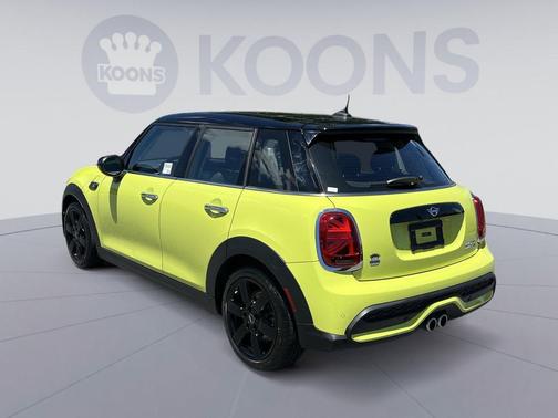 Zesty Yellow 2024 MINI Hardtop Cooper S