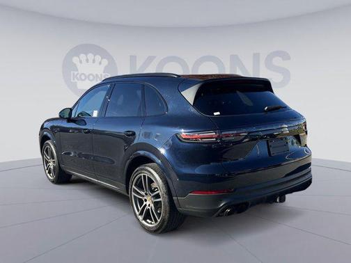 2022 Porsche Cayenne Platinum Edition