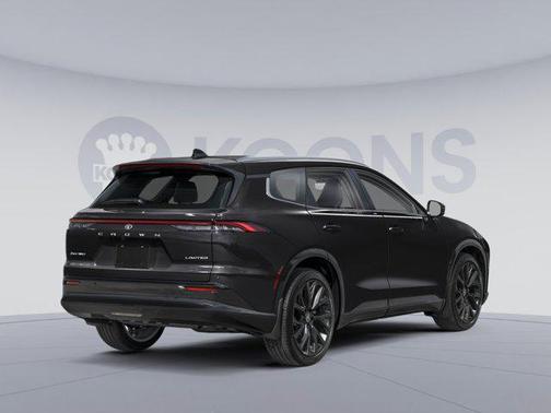 Black 2026 Toyota Crown Signia Limited