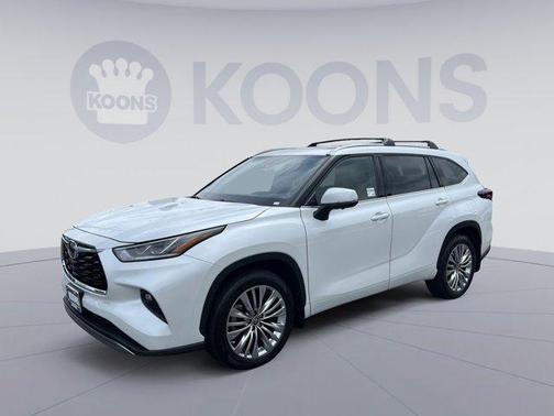 2024 Toyota Highlander Platinum