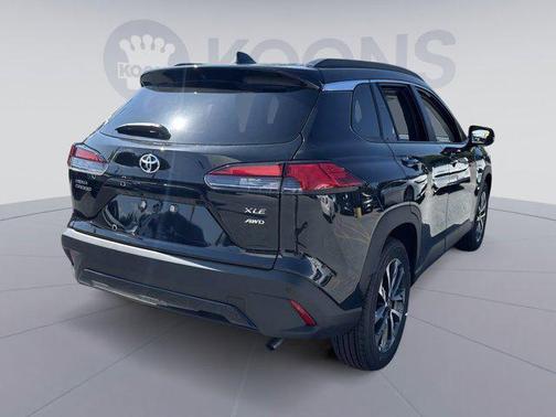 2025 Toyota Corolla Cross XLE