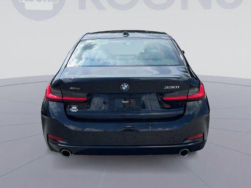 2023 BMW 330 xDrive