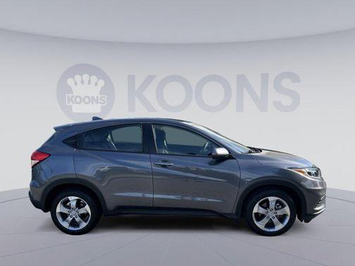 Modern Steel Metallic 2022 Honda HR-V LX