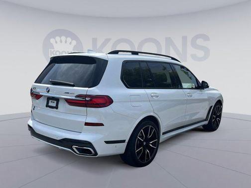 2022 BMW X7 xDrive40i