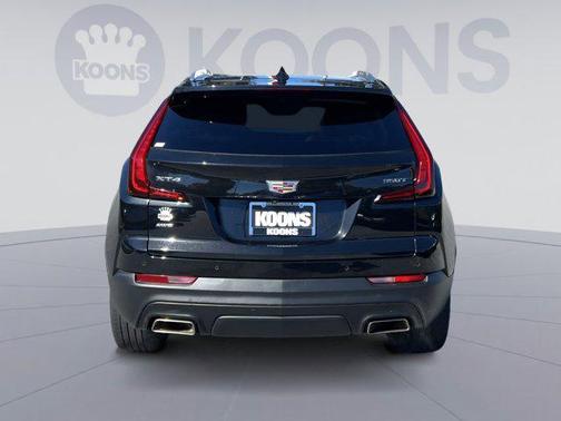 2022 Cadillac XT4 Luxury