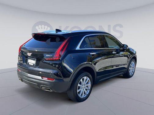 2022 Cadillac XT4 Luxury