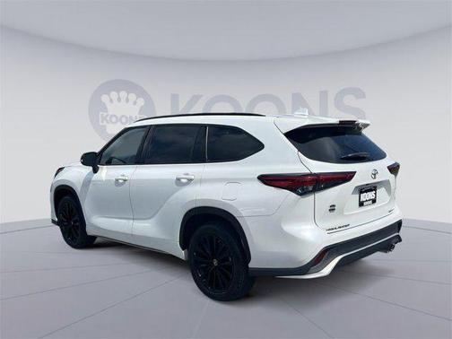 2023 Toyota Highlander XSE