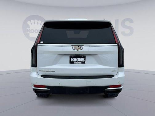 2023 Cadillac Escalade ESV Premium Luxury