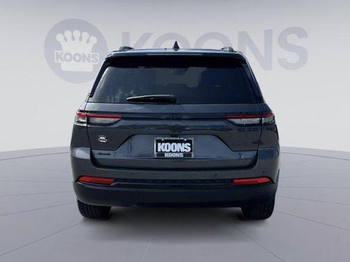 2024 Jeep Grand Cherokee Altitude