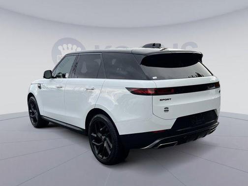 2023 Land Rover Range Rover Sport SE