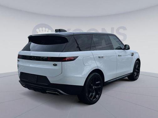 2023 Land Rover Range Rover Sport SE