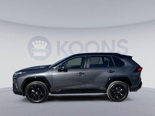 2025 Toyota RAV4 Hybrid SE