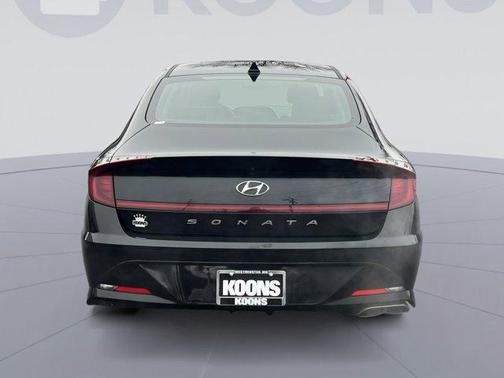 2022 Hyundai SONATA SEL